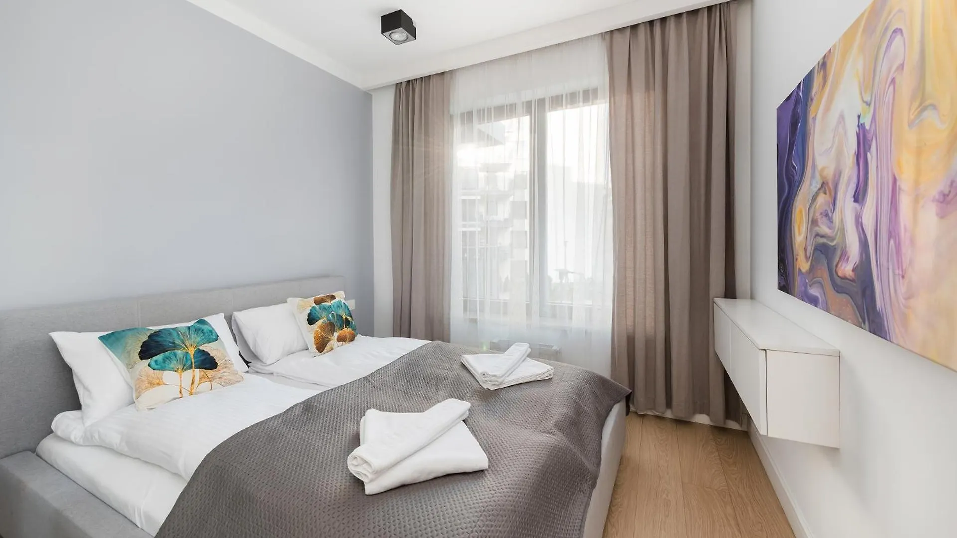 Przedwiosnie Near City Center By Sun & Snow Krakow Apartment