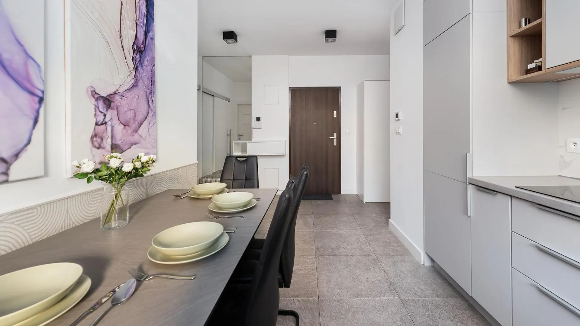 Apartment Przedwiosnie Near City Center By Sun & Snow Krakow Poland